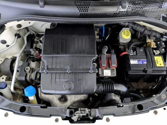 2010 Fiat 500 II, белый, 730000 рублей - вид 8
