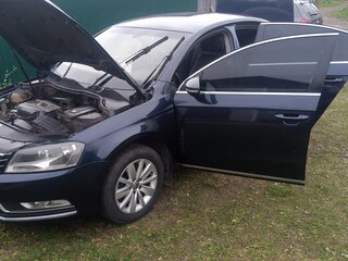2011 Volkswagen Passat B7, синий, 900000 рублей, вид 5