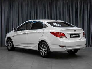 2011 Hyundai Solaris I, белый, 689000 рублей, вид 2