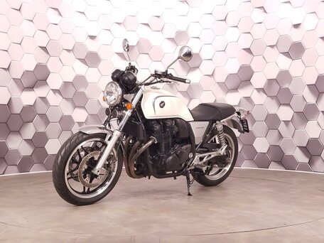 2010 Honda CB 1100, белый, 629000 рублей, вид 2