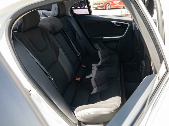 2012 Volvo S60 II, белый - вид 6