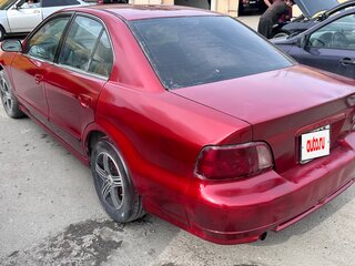 2003 Mitsubishi Galant VIII Рестайлинг, красный, 185000 рублей, вид 4