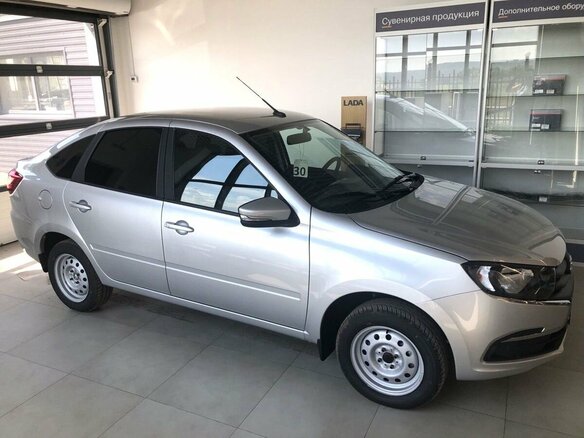 2026 Lada (ВАЗ) Granta I Рестайлинг, серебристый, 1037000 рублей - вид 3