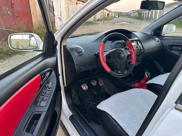 2013 Geely MK Cross I, белый - вид 14