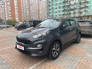 2021 Kia Sportage IV Рестайлинг, серый, 2490000 рублей, вид 1