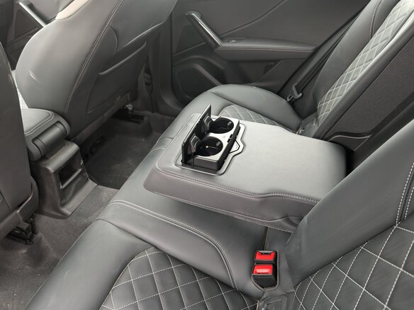 2023 Audi Q2 L 35 TFSI I Рестайлинг, белый, 2160000 рублей - вид 11