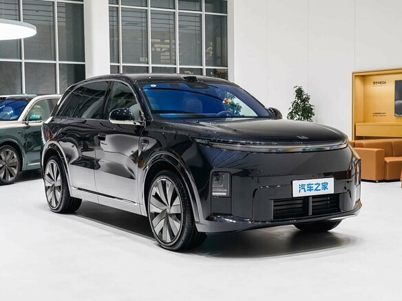 2026 Li Auto (Lixiang) L8 52.3 kWh I Рестайлинг, чёрный, 13041000 рублей - вид 2