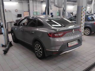 2021 Renault Arkana I, серый, 1299000 рублей, вид 3