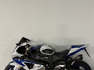 2013 BMW HP4, белый, 1300000 рублей, вид 1