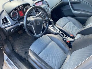 2013 Opel Astra J Рестайлинг, белый, 749000 рублей, вид 5