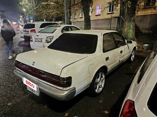 1991 Toyota Cresta III (X80) Рестайлинг, белый, 400000 рублей, вид 3