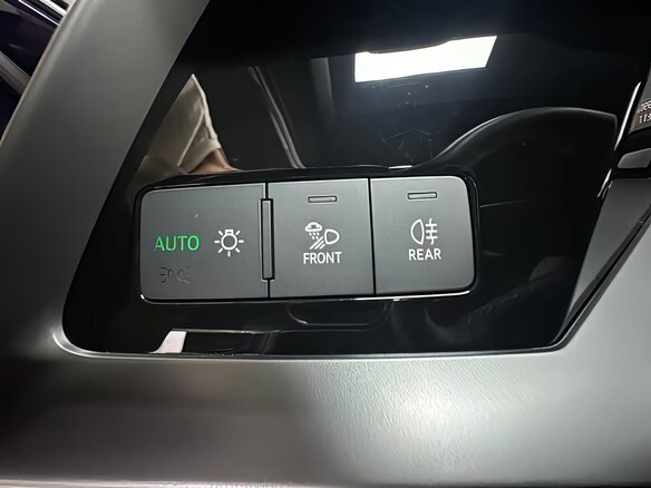 2023 Audi A3 Sportback 35 TFSI IV (8Y), синий, 2199000 рублей - вид 15