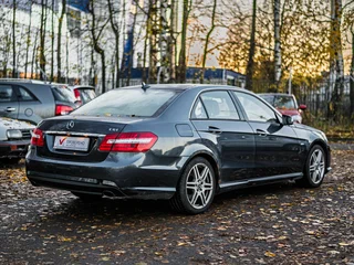 2011 Mercedes-Benz E-Класс 200 IV (W212, S212, C207), чёрный, 1290000 рублей, вид 2