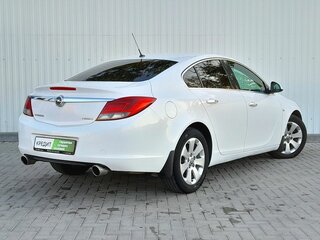 2011 Opel Insignia I, белый, 849000 рублей, вид 4