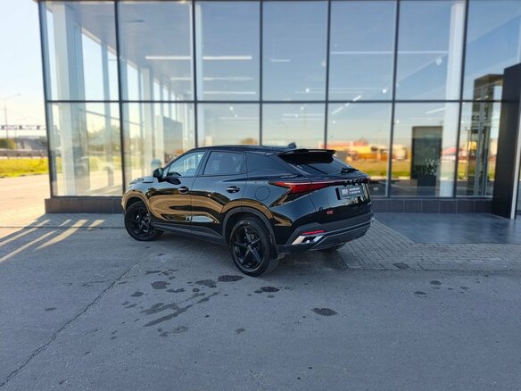 2023 Omoda C5 I, чёрный, 1650000 рублей - вид 3