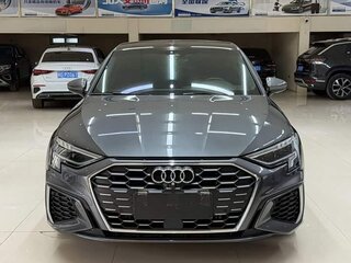 2023 Audi A3 35 TFSI IV (8Y), серебристый, 2390000 рублей, вид 2