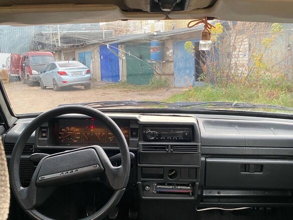 2004 Lada (ВАЗ) 21099, жёлтый, 135000 рублей - вид 7