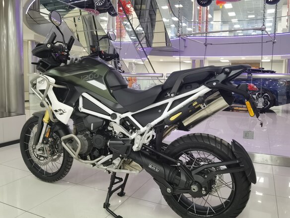 2023 Triumph Tiger 1200, зелёный, 1950000 рублей - вид 24