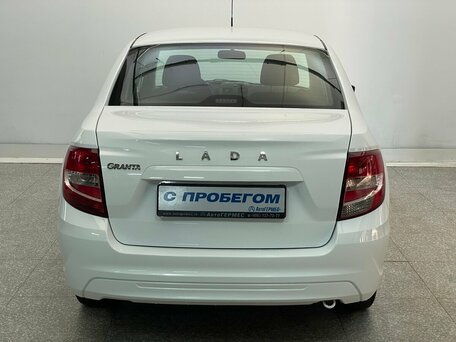 2025 Lada (ВАЗ) Granta I Рестайлинг, белый, 765000 рублей, вид 3