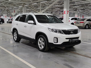 2019 Kia Sorento II Рестайлинг, белый, 1950000 рублей, вид 3