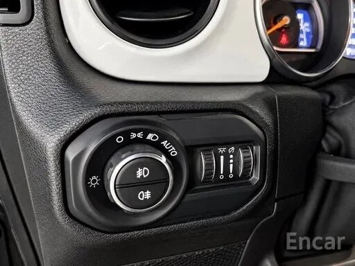 2021 Jeep Wrangler IV (JL), серый, 5387006 рублей - вид 13