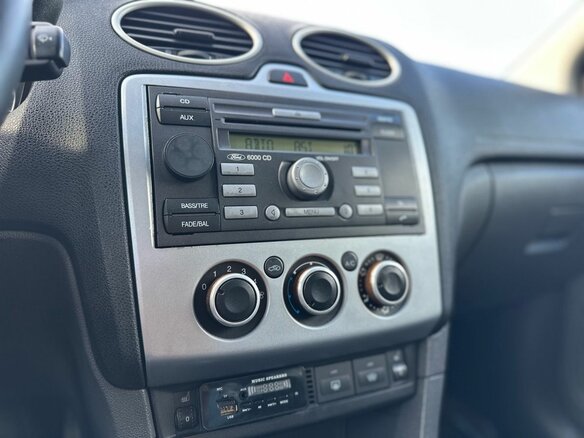 2006 Ford Focus II, серебристый, 389000 рублей - вид 15