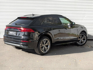 2019 Audi Q8 55 TFSI I (4M), чёрный, 5500000 рублей, вид 5