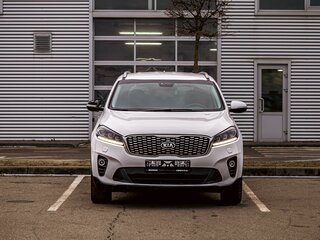 2019 Kia Sorento III Prime Рестайлинг, белый, 2495000 рублей, вид 2