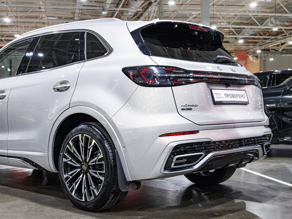 2024 Hongqi HS5 I Рестайлинг, золотистый, 3370900 рублей - вид 10