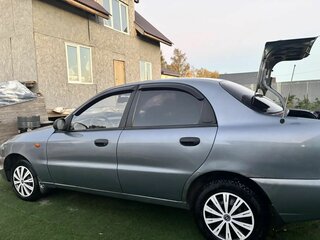 2008 Chevrolet Lanos I, серебристый, 145000 рублей, вид 3