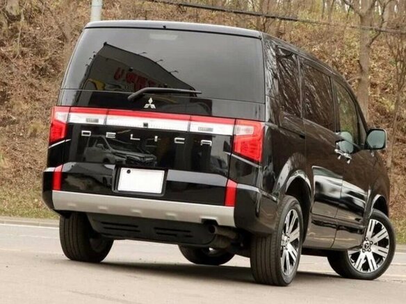 2023 Mitsubishi Delica D:5 I Рестайлинг, чёрный, 3230000 рублей - вид 5