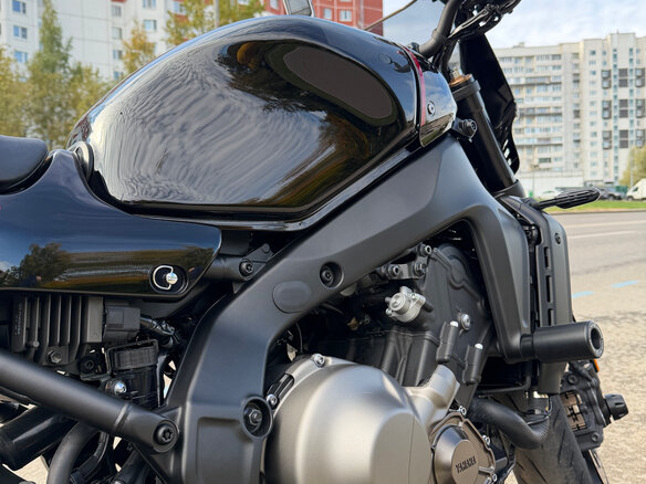 2022 Yamaha XSR900, чёрный, 1000000 рублей - вид 10