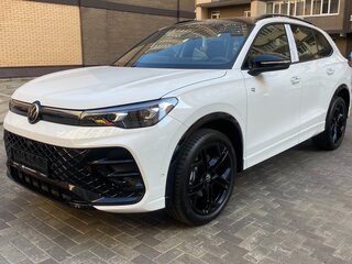 2026 Volkswagen Tiguan L Pro III (China Market), белый, 4690000 рублей, вид 3