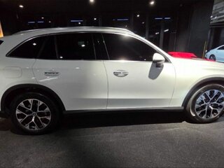 2026 Mercedes-Benz GLC 220 d II (X254), белый, 9658000 рублей, вид 5