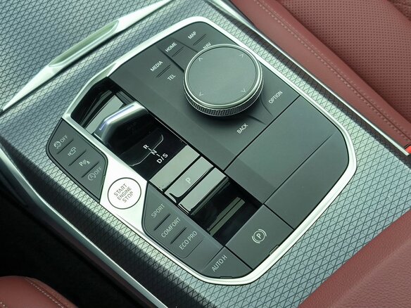 2025 BMW 3 серии Long 330Li VII (G2x) Рестайлинг 2, белый, 6200000 рублей - вид 17