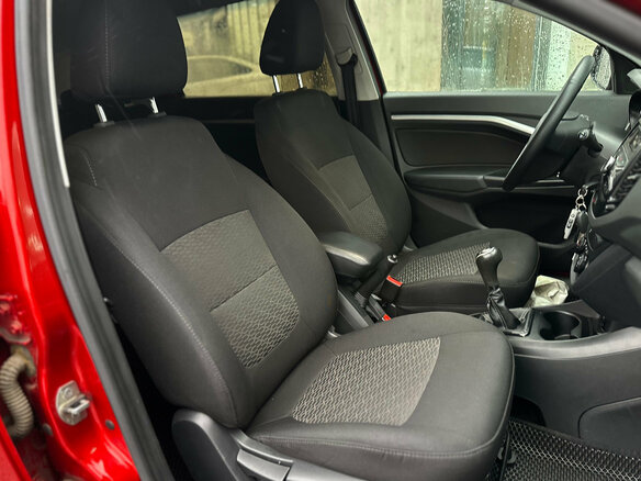 2020 Lada (ВАЗ) Vesta SW I, красный, 1119000 рублей - вид 9