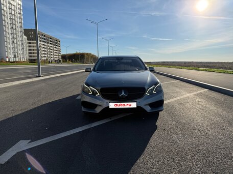 2013 Mercedes-Benz E-Класс 200 IV (W212, S212, C207) Рестайлинг, серый, 2200000 рублей, вид 3