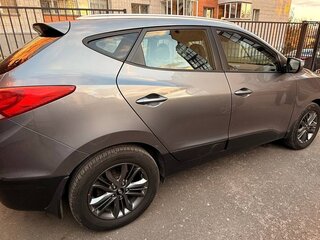 2013 Hyundai ix35 I Рестайлинг, серый, 1300000 рублей, вид 5