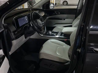2021 Kia Carnival IV, чёрный, 4300000 рублей, вид 5