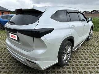 2024 Toyota Highlander IV (XU70), белый, 7300000 рублей, вид 4