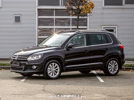 2014 Volkswagen Tiguan I Рестайлинг, чёрный, 1095000 рублей, вид 1