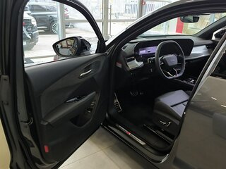 2026 Audi Q3 TFSI III (FJ), серый, 6890000 рублей, вид 4