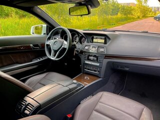 2014 Mercedes-Benz E-Класс 200 IV (W212, S212, C207) Рестайлинг, белый, 2350000 рублей, вид 2