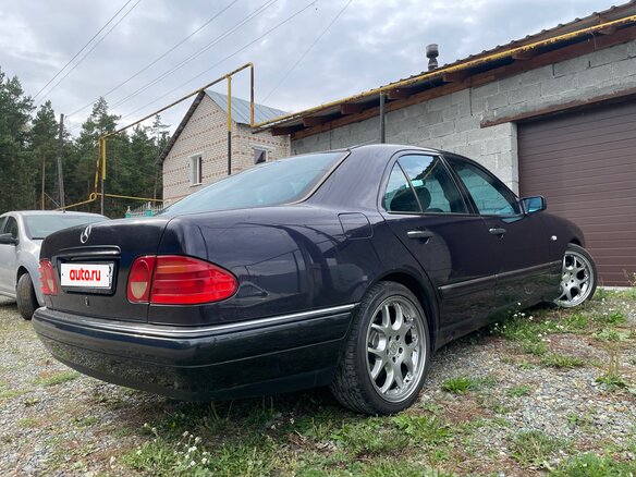 1998 Mercedes-Benz E-Класс 240 II (W210, S210), фиолетовый, 699000 рублей - вид 11