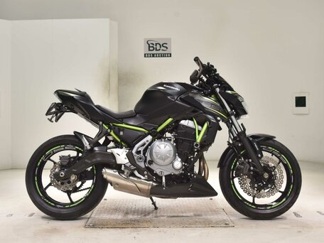 2019 Kawasaki Z 650, чёрный, 747000 рублей, вид 2
