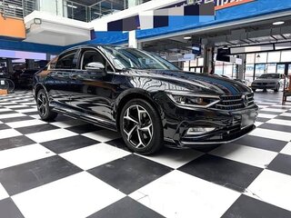2023 Volkswagen Magotan B8 Рестайлинг, чёрный, 1500000 рублей, вид 3