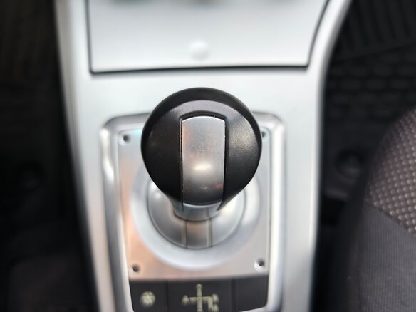 2011 Opel Astra H Рестайлинг, чёрный, 550000 рублей - вид 10