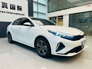 2023 Kia K3 II (China Market) Рестайлинг, белый, 1550004 рублей, вид 1