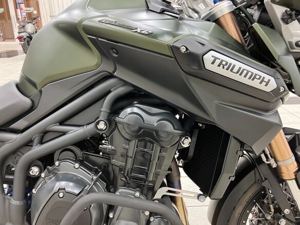 2014 Triumph Tiger 1200, зелёный, 750000 рублей - вид 4