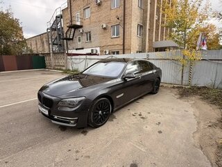 2013 BMW 7 серии Long 740Li xDrive V (F01/F02/F04) Рестайлинг, серый, 2000000 рублей, вид 1